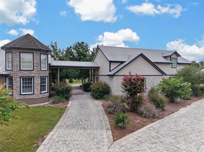 Foto del edificio - 13342 W Lake Yale Rd
