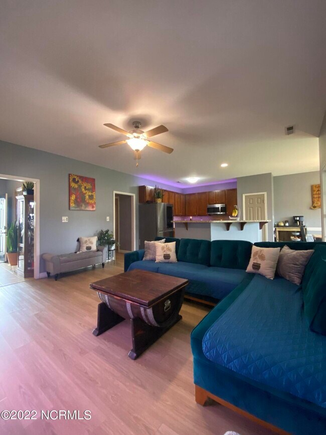 261 Silver Hills Dr, Jacksonville, NC 28546 House for Rent in