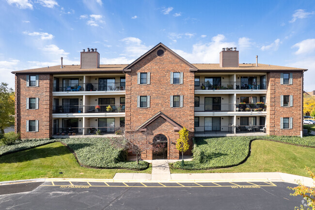 Foto del edificio - Chatham East