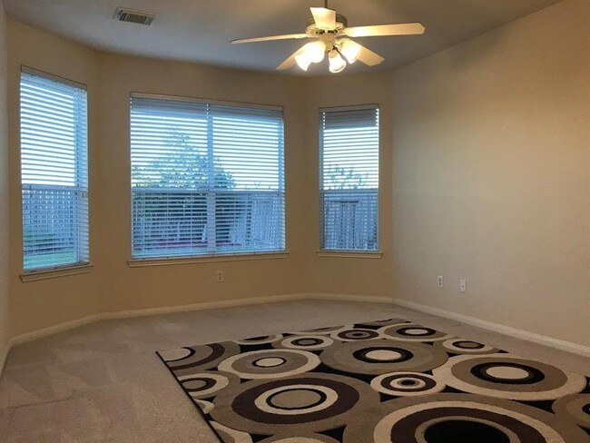 Foto del edificio - 63 San Simeon Dr