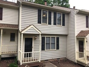 Building Photo - 6749 Chauncey Dr