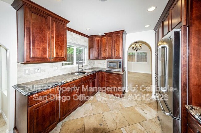 Building Photo - 1347 Heritage Ct