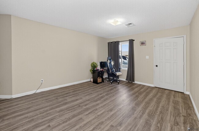 Building Photo - 4330 S Desert Willow Wy
