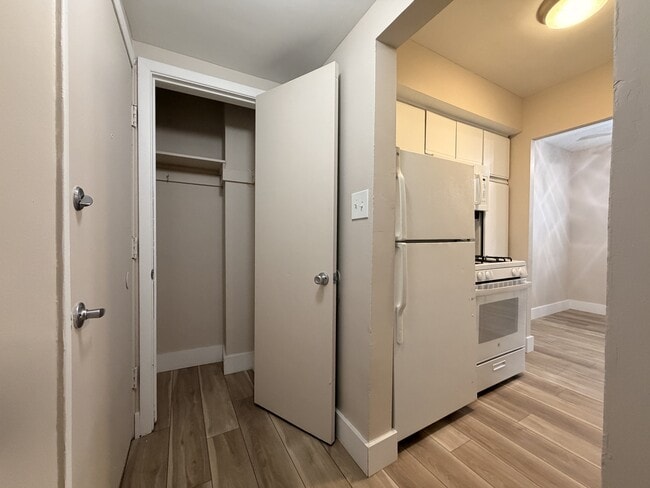 Building Photo - Huntington Green Apartments