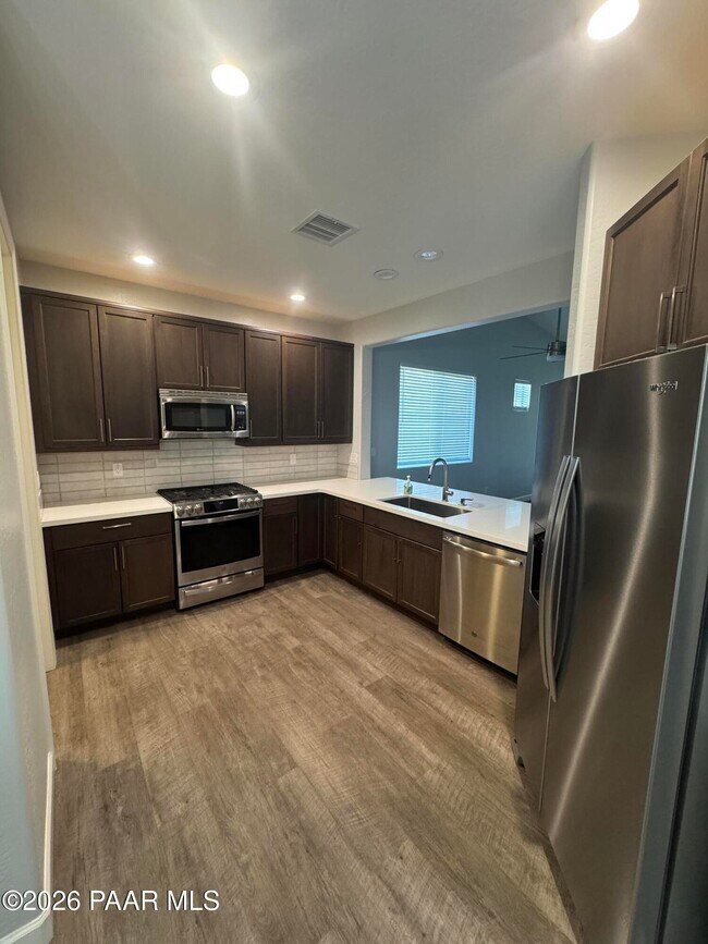 Foto del edificio - 1237 Crown Ridge Dr