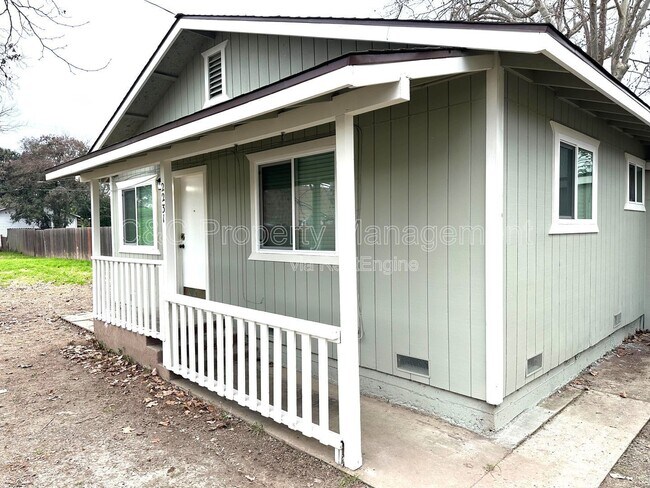 Foto del edificio - 2231 Morell St