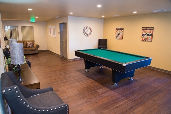 Foto del edificio - 25 Harbour Way