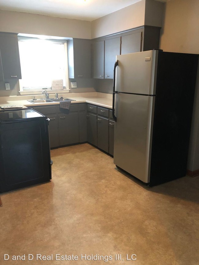 Foto del edificio - 1380-13805 O Ave NE