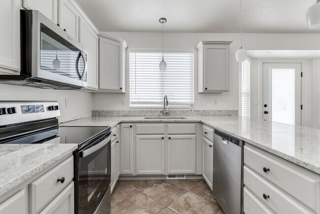 Foto del edificio - Beautiful Single Family Home for Rent in L...