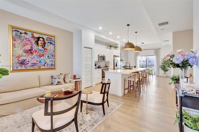 Foto del edificio - 8005 NW 104th Ave