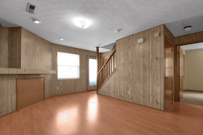 Foto del edificio - 302-318 E 17th Ave