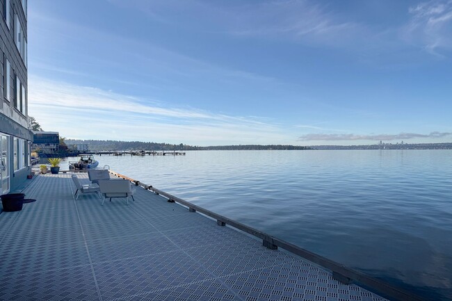 Foto del edificio - 2Bd/1.75Ba Kirkland Condo