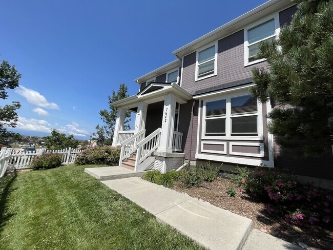 Building Photo - 3 bedroom - Menagerie