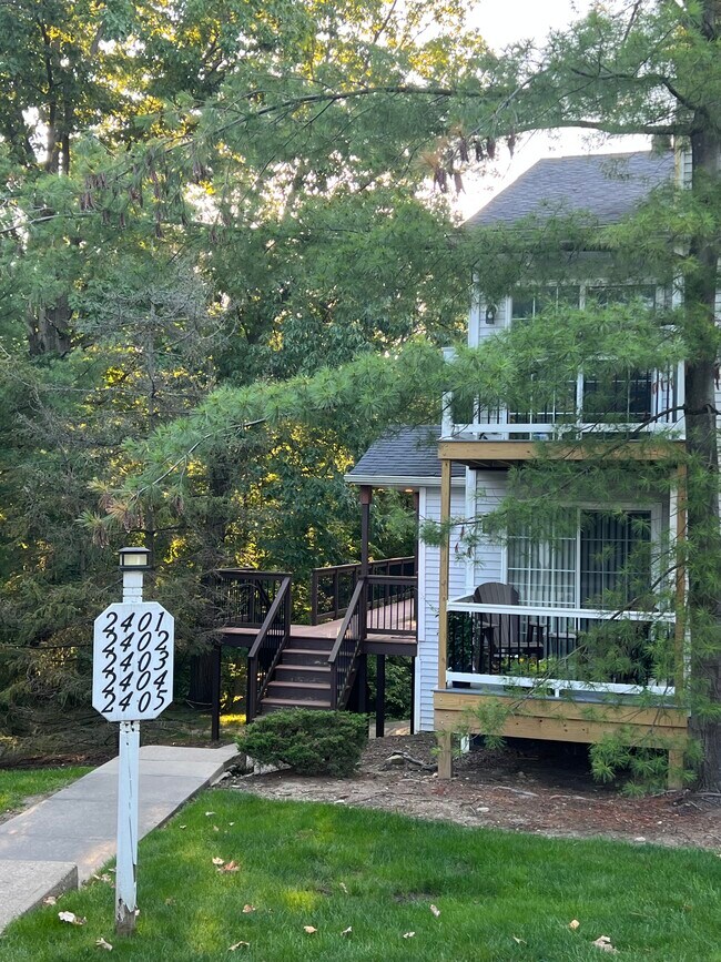 2402 Stoney Run Trl Unit 2402, Broadview Heights, OH 44147 Condo for Rent in Broadview Heights