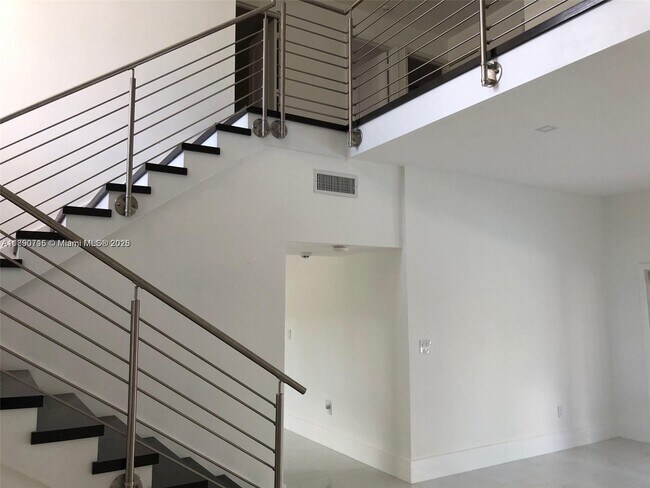 Foto del edificio - 15751 SW 46th St