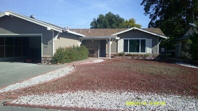 Building Photo - 139 McKinley Cir