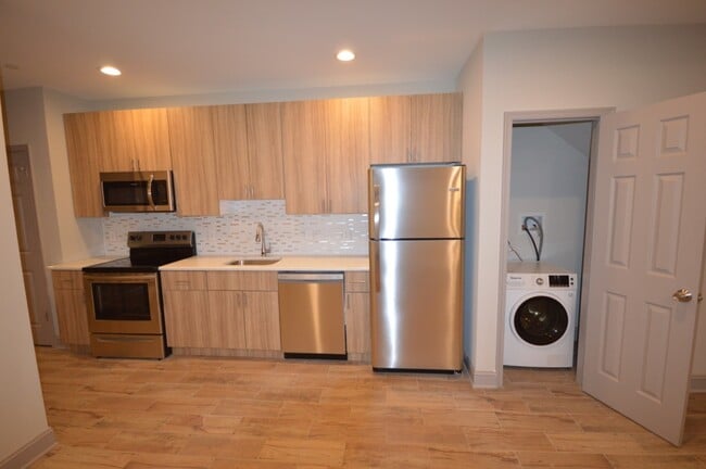 Photo - 1948 E York St Townhome