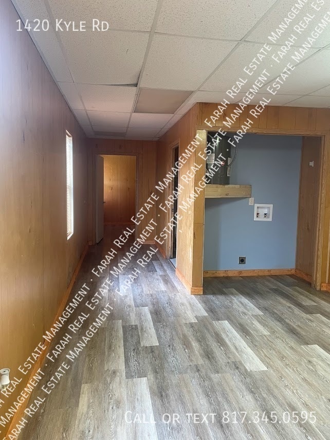 Building Photo - 1420 Kyle Rd
