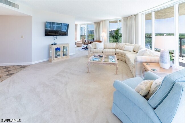 Foto del edificio - 4901 Gulf Shore Blvd N