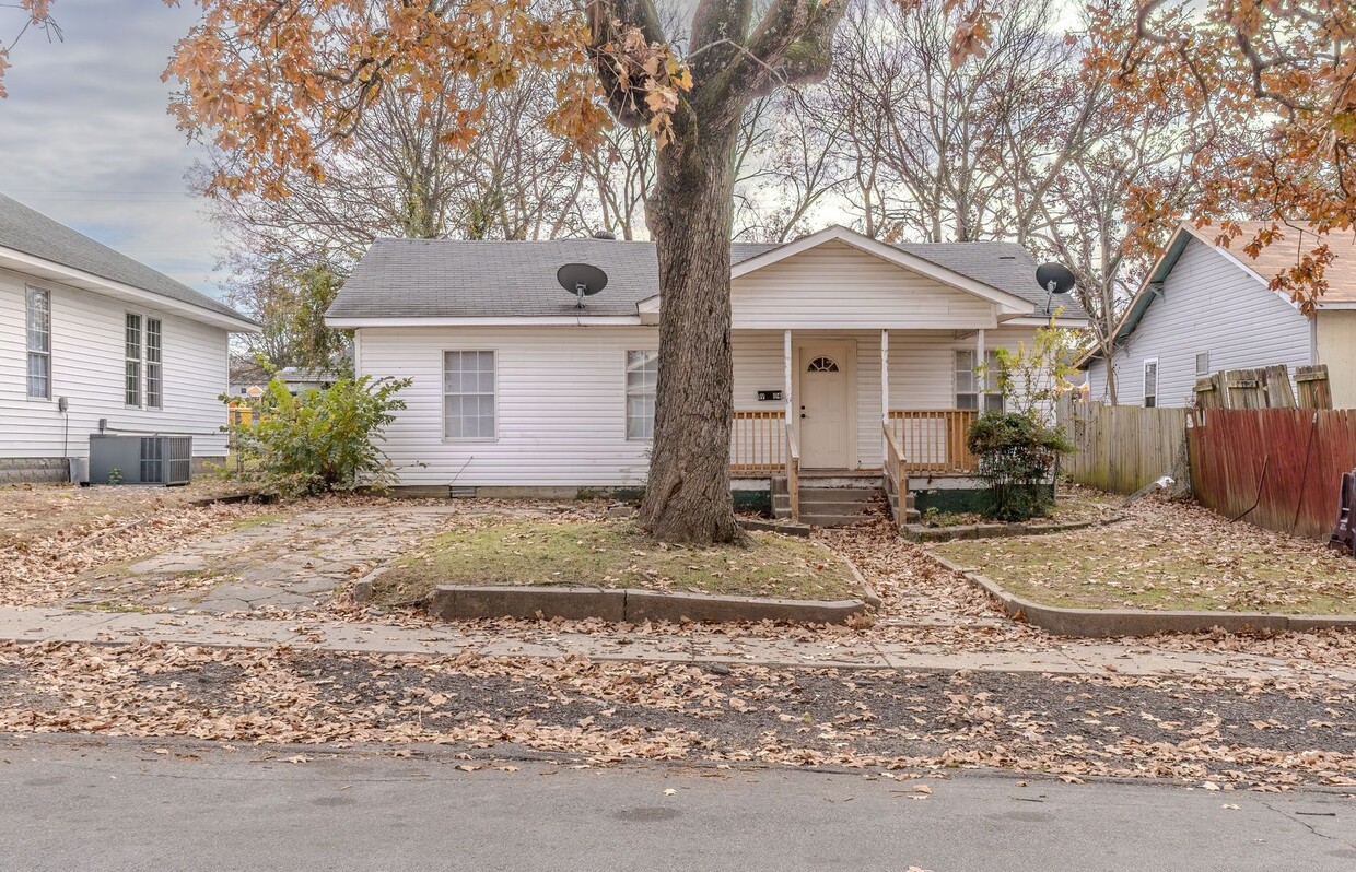 Foto principal - Cozy 3 Bed, 1 Bath Home in Fort Smith