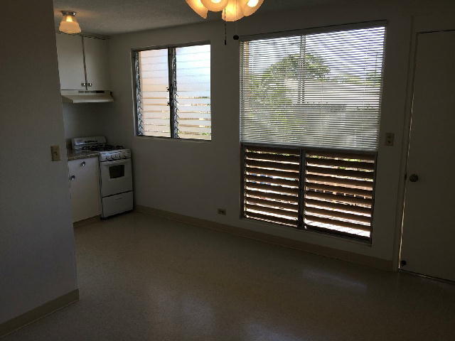 Building Photo - 2867 Ala Ilima St