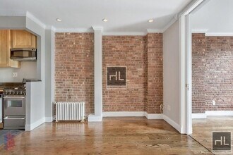 Building Photo - Tenth Avenue