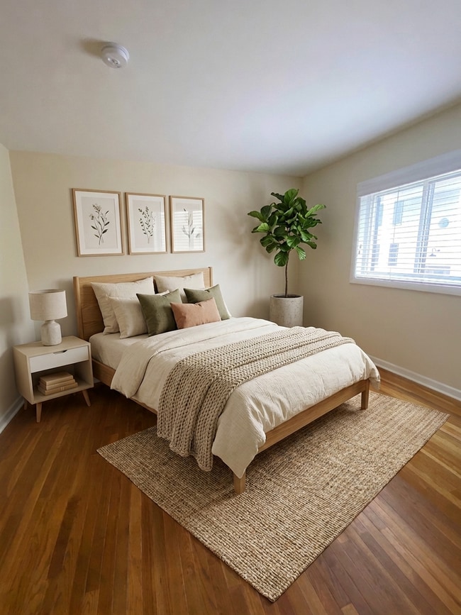 Interior Photo - Broad Ripple Flats