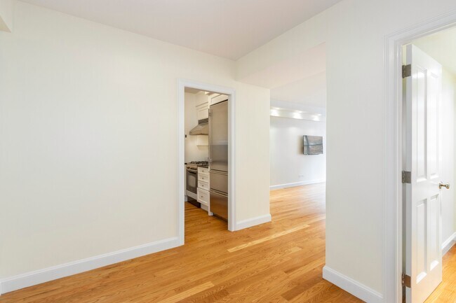 Foto del edificio - 20 E 68th St