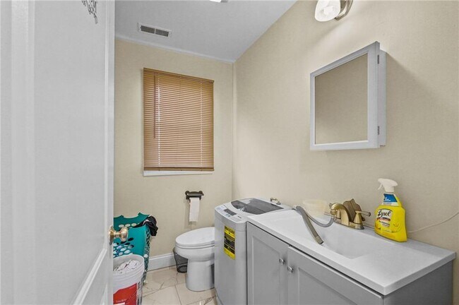 Medio baño - 46 Ridgeway Ave