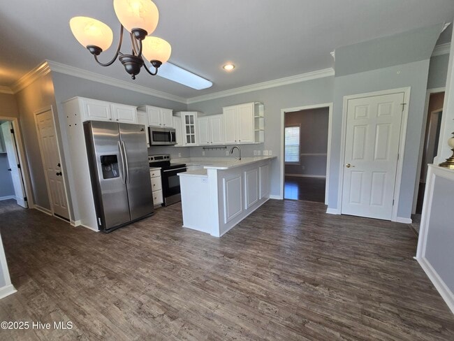 Building Photo - 315 Orchard Dr