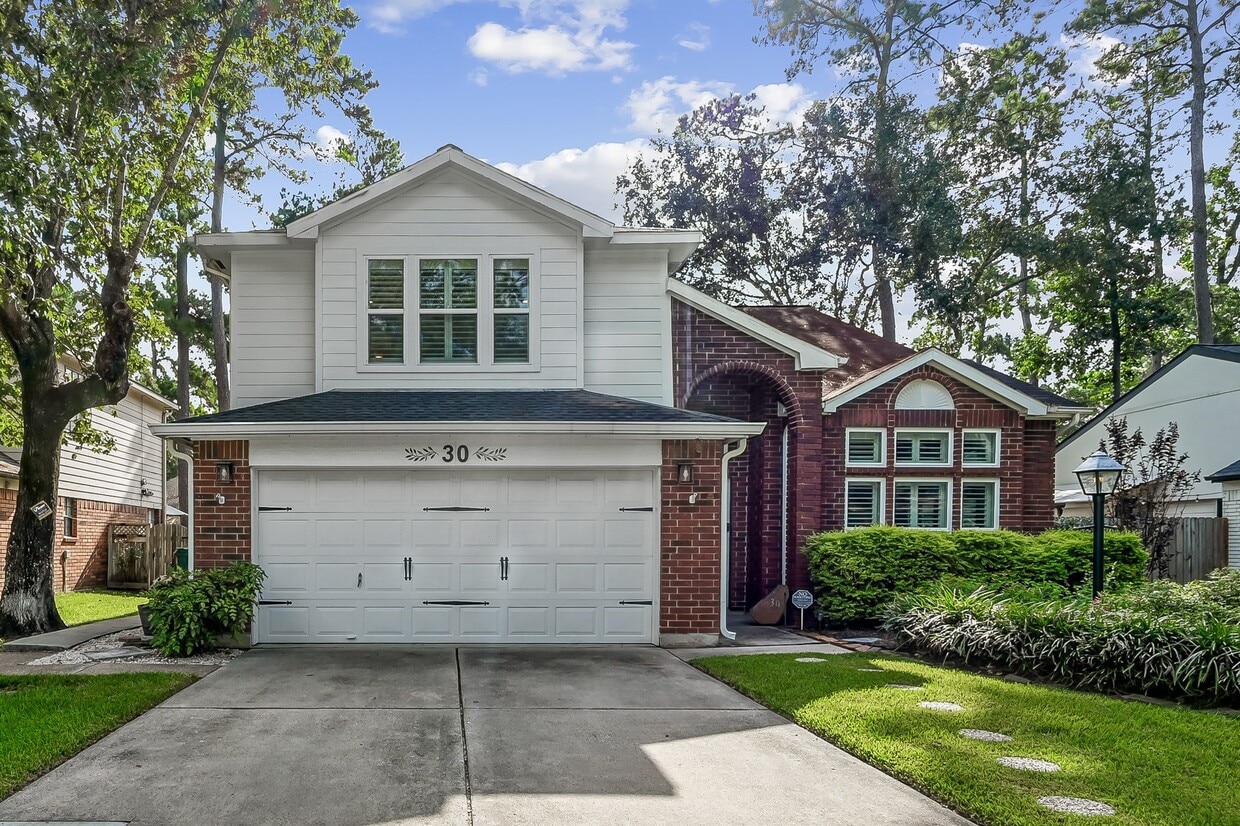 Foto principal - 30 Village Knoll Pl