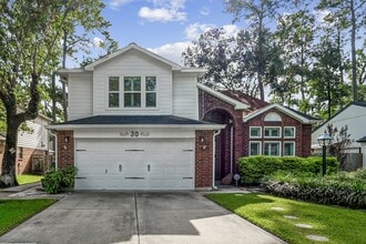 Building Photo - 30 Village Knoll Pl