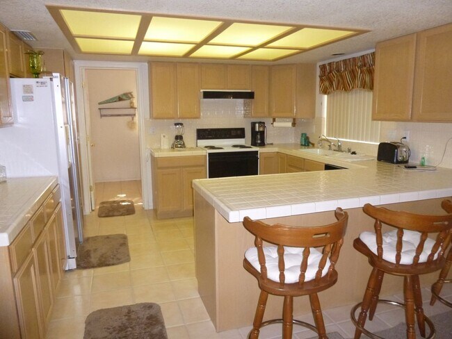 Foto del edificio - 3 Bedroom - 2 Bath Home