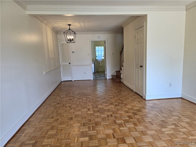 Foto del edificio - 3812 Hermitage Rd