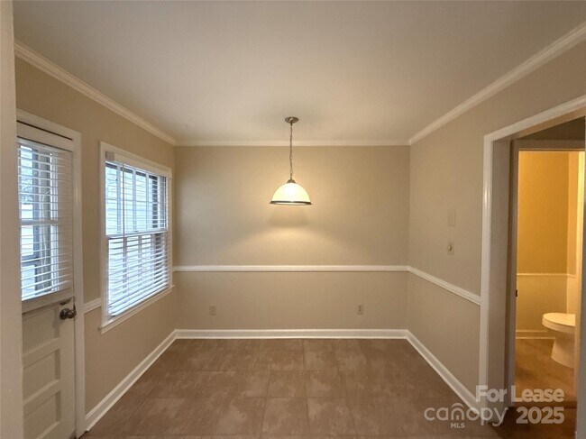 Foto del edificio - 3722 Park Rd