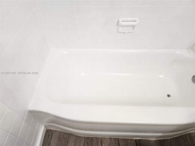 Foto del edificio - 16031 NE 18th Pl