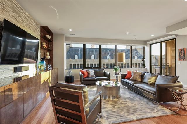 Foto del edificio - 1200 Main St