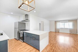 Building Photo - 1449 Princeton St