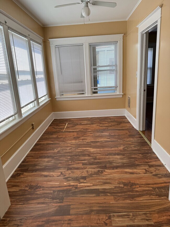 1 bedroom - 75 Lent St