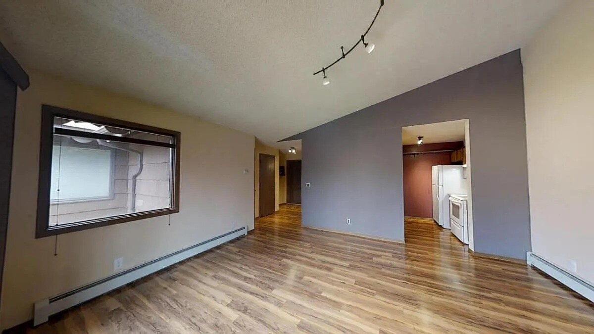 4808 Mills Dr Unit 4808, Anchorage, AK 99508 Condo for Rent in