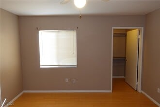 Building Photo - 7885 W Flamingo Rd