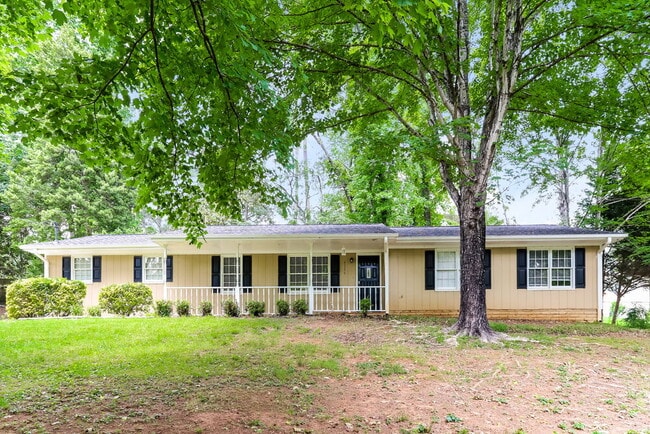 Building Photo - 6206 Shallow Creek Ln