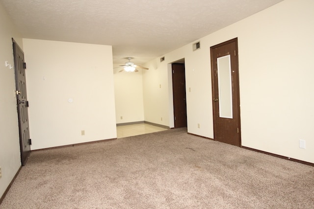 Building Photo - 2527 H St