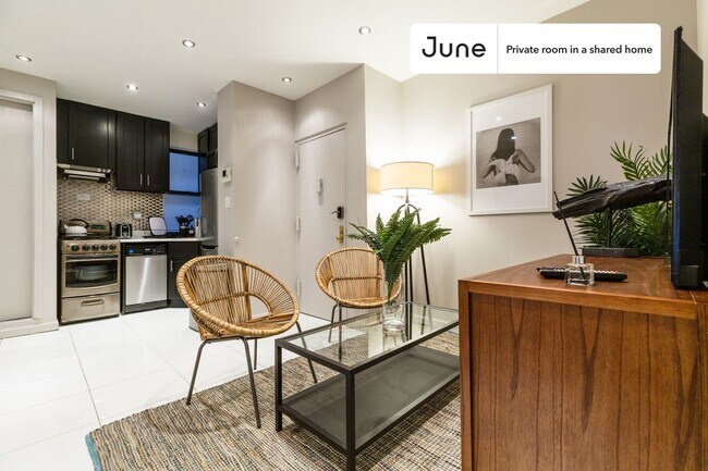 Foto del edificio - Room in Shared 4 bed/1 bath home