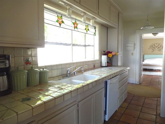 Cocina - 1602 Linwood St