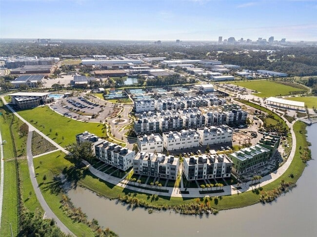 Photo - 2050 Packing District Wy Townhome