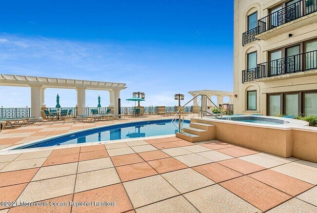 Building Photo - 1501 Ocean Ave