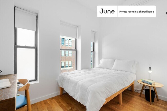 Building Photo - Bedford-Stuyvesant