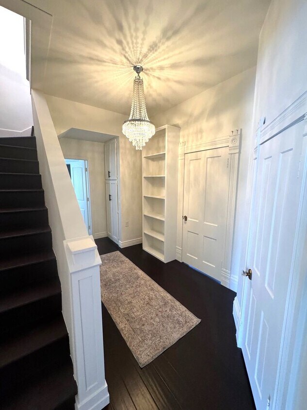 Primary Photo - Historic Home for Rent in Downtown Siloam
