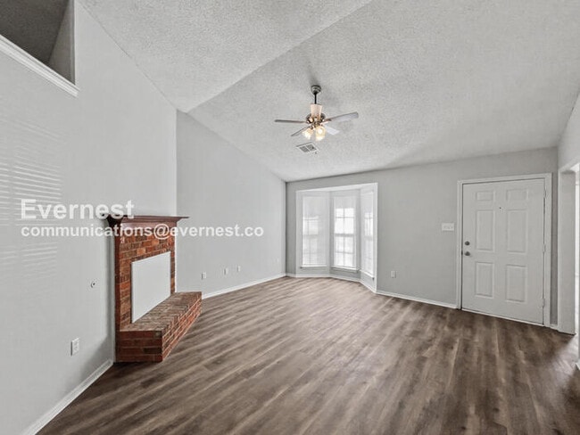 Building Photo - 7625 Iris Dr